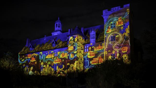 Video Mapping Chateau Ducs De Bourbon Montlucon 04